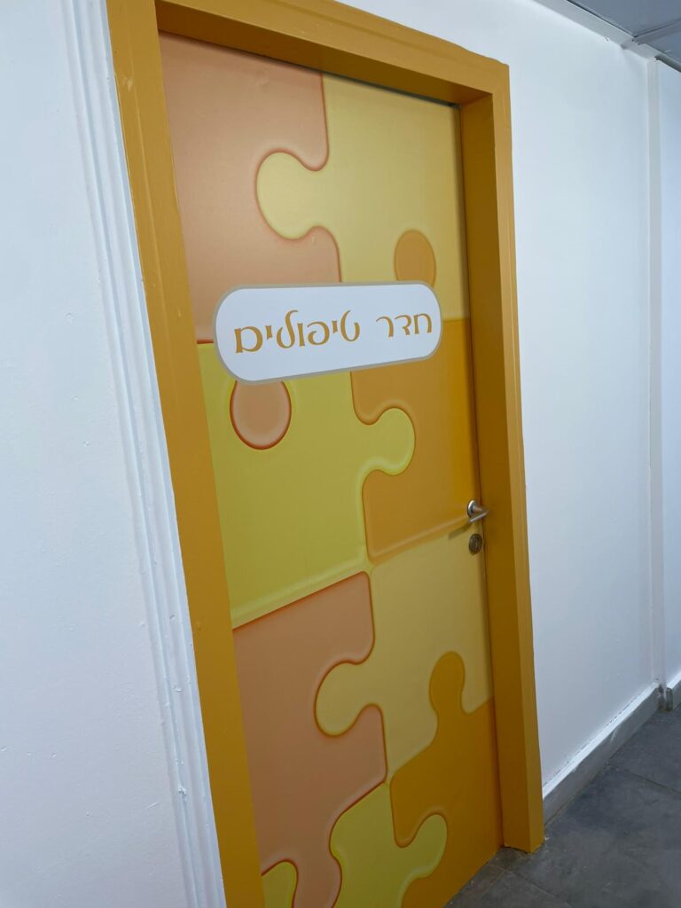 עיטוף דלתות פנים וחוץ (1)