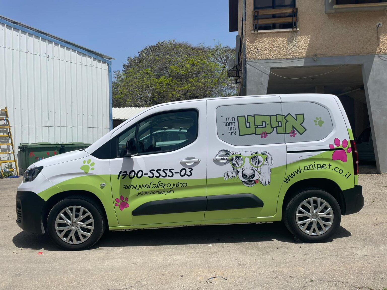 עיטוף רכבים מסחריים (5)