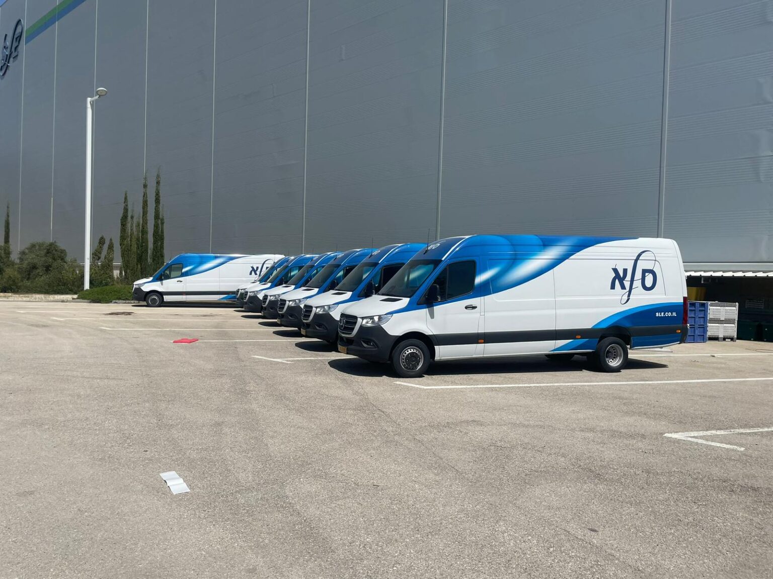 עיטוף רכבים מסחריים ומסאיות (1)