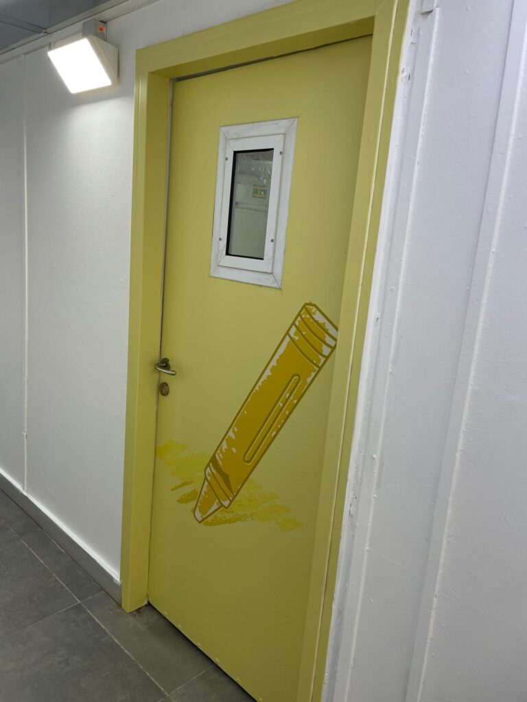 עיצובי דלתות פנים לחדרים (11)