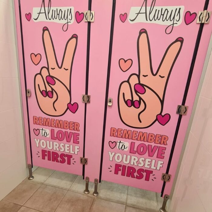 שלטים דקורטייבים לעסק (7)